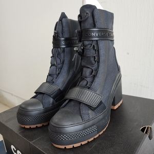 NEW Converse Chuck Taylor All Star GR82 Platform Boots, Size 7.5, w original box